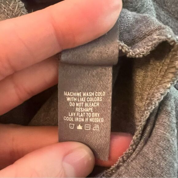 Aerie grey sleeveless jumpsuit. Size xs - Picture 4 of 9